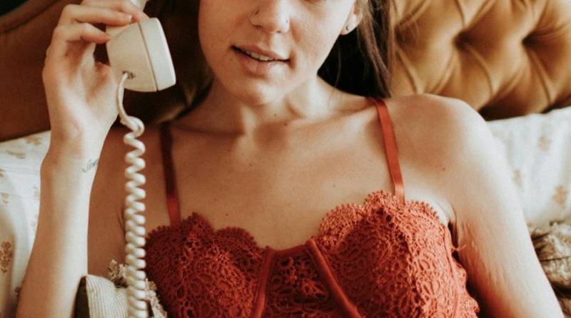 Servizio erotico telefonico con donne disponibili